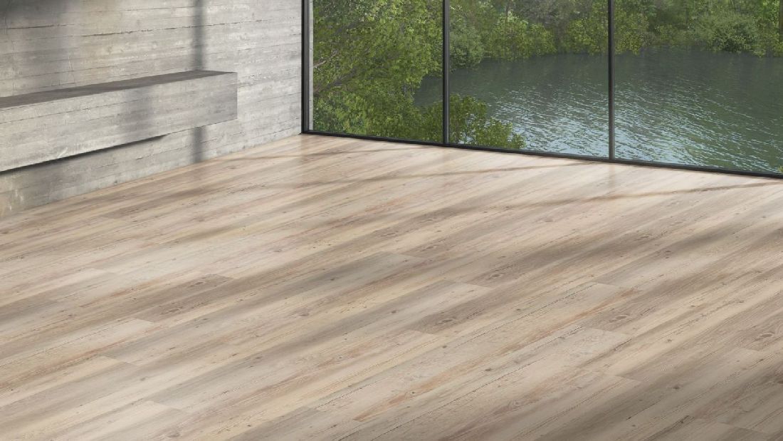 Suelo vinílico de Parador Basic 30 pino blanco aceitado 1 lama