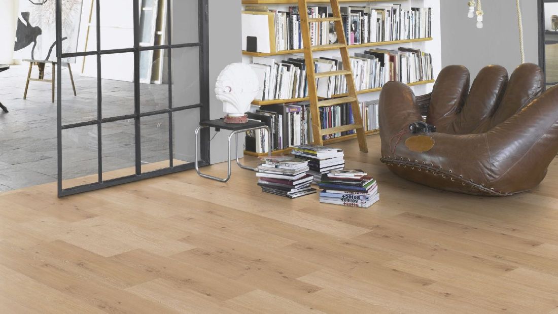 Suelo vinílico de Parador Classic 2050 Roble Natural Mix claro 1 lama de ancho