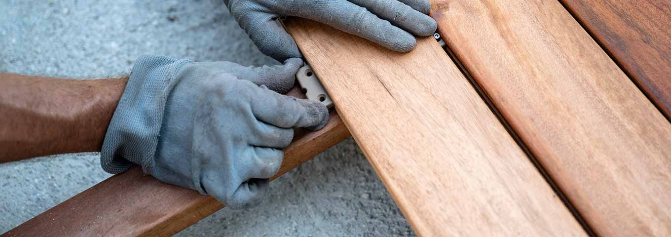 Sous-construction pour planchers de terrasse en bois sur sous-construction
